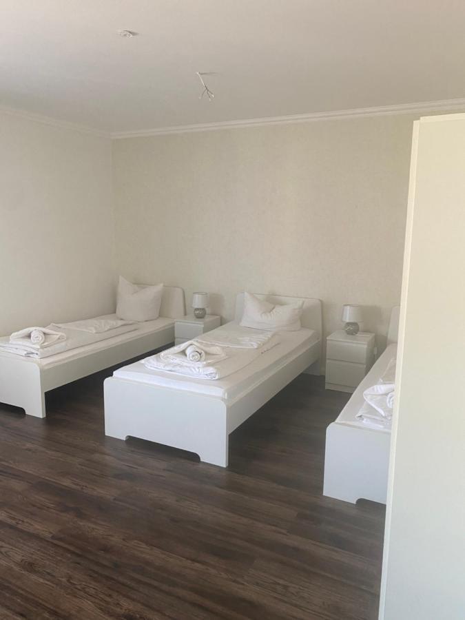 Apartment - Ferienwohnung Pestaloz In Der Nahe Hannover-messe